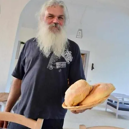 Farm stay Aia Di San Giorgio Vignacastrisi