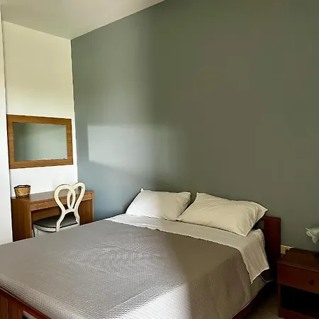 Farm stay Aia Di San Giorgio Vignacastrisi